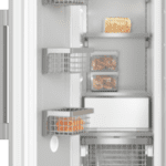 F 2412 SF 18" Congelador integrado MasterCool LH SS Panel